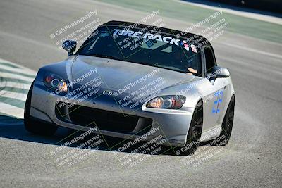 media/Nov-01-2025-Speed Ventures (Sat) [[3969607d77]]/Red Group/Session 2 (Turns 1 and 3)/